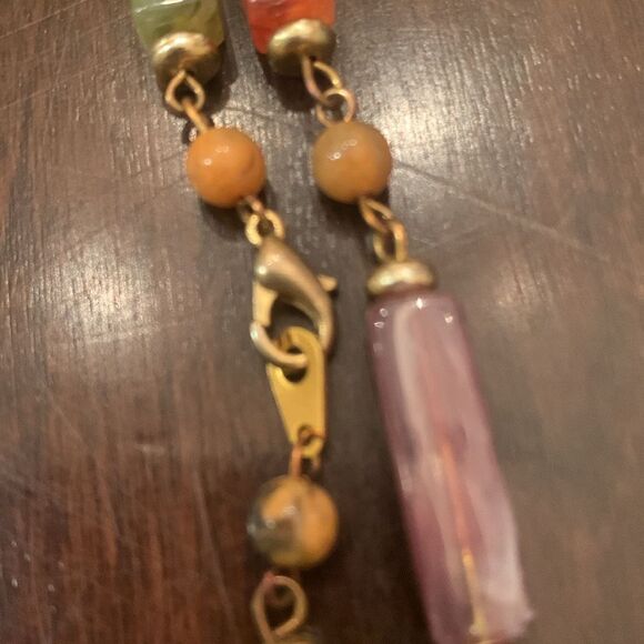 Pastel rectangle bead necklace - Picture 4 of 4